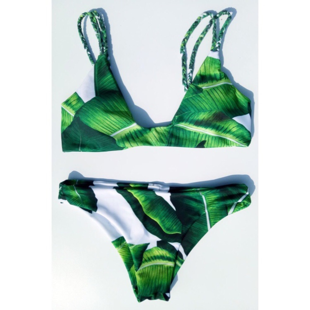 Tropical Printed Bikini Top {medium} - Picture 7 of 7